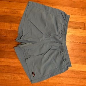 5’ Patagonia Baggies